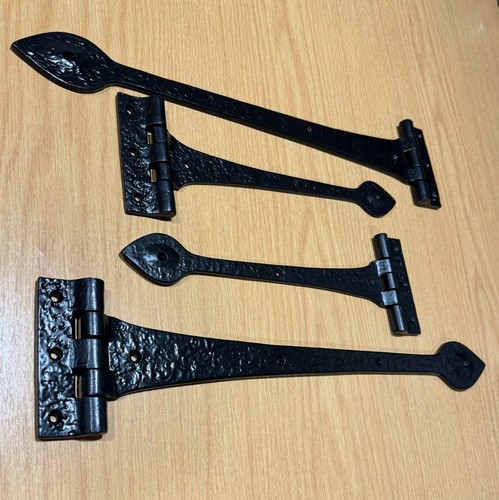 Black antique spear - tee, hinge